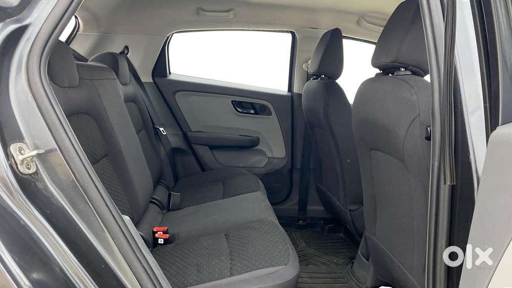 Tata Altroz 1.2 Xm Plus, 2021, Petrol