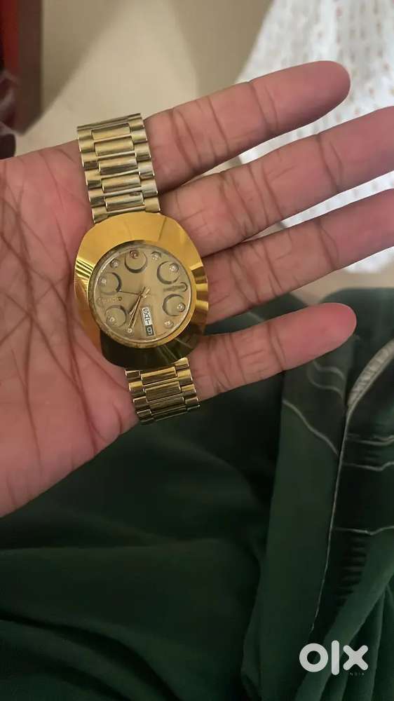 Mens watch