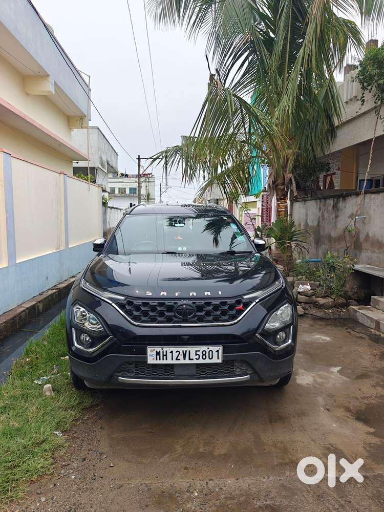 2023 Tata Safari Diesel Automatic