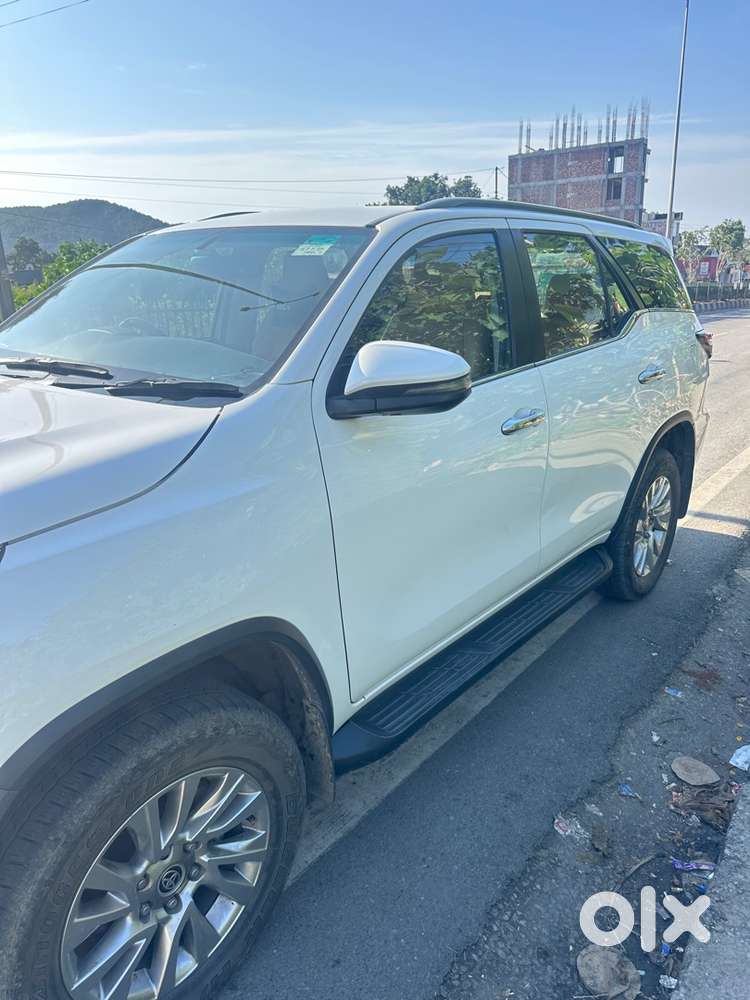 Toyota Fortuner Diesel 2024
