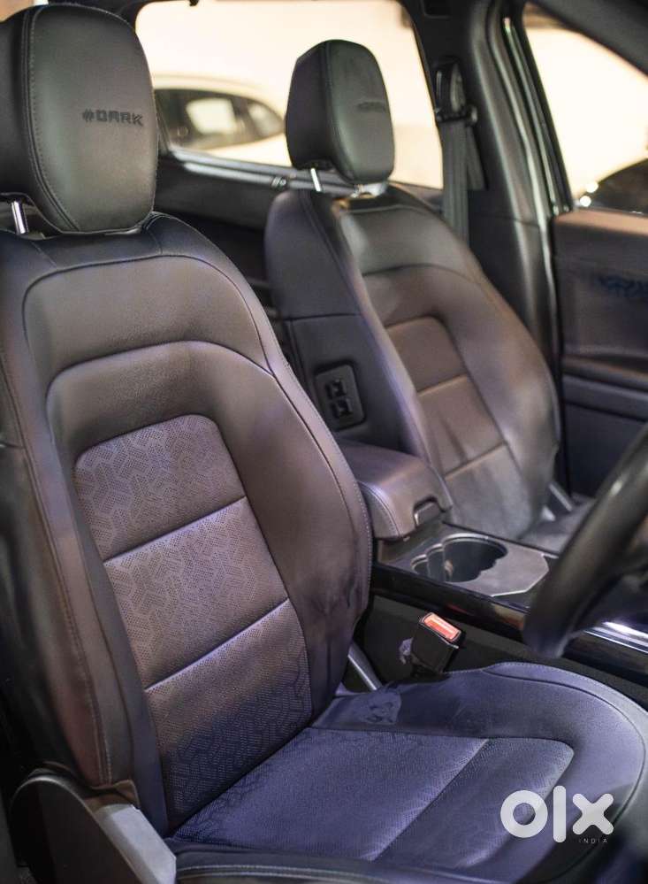 Tata Safari Accomplished Plus Dark Edition At, 2026, Diesel