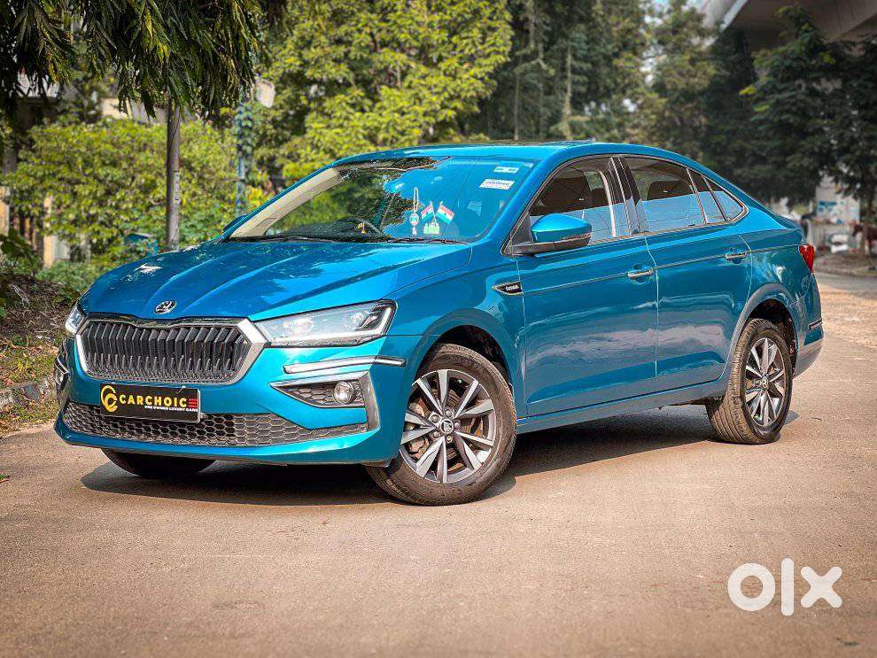 Skoda Slavia Style 1.0l Tsi Mt, 2023, Petrol