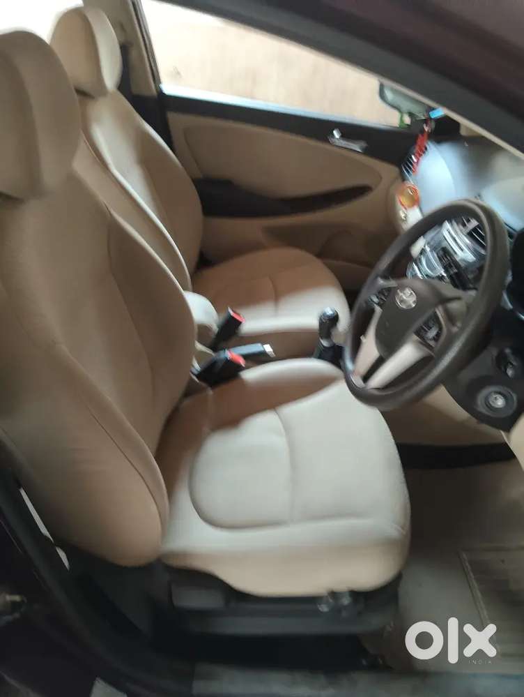 Hyundai Verna Sx 2012
