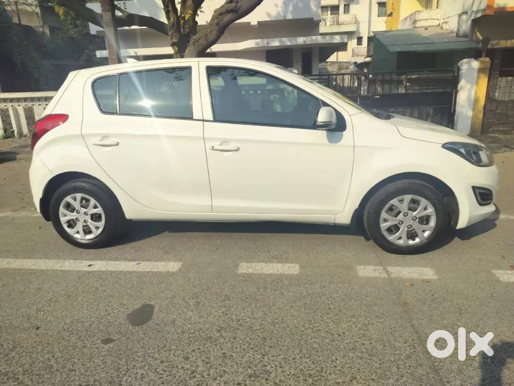 I20 Magna Diamond Shape Rto Certificated Petrol+lpg