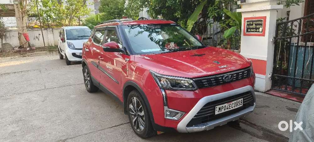 Xuv 300 1.5 Diesel Top Model W8 O, Under Extended Warranty,, Nil Dep I