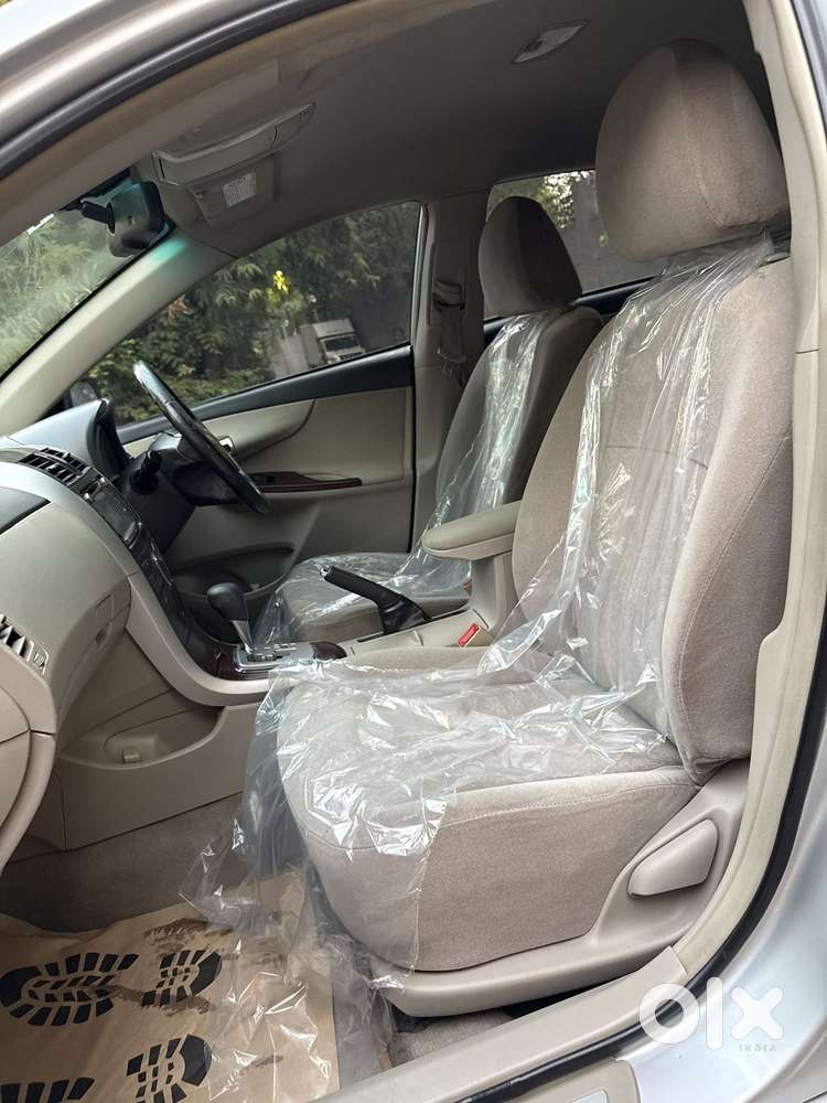 Toyota Corolla Altis 2010-2013 G Hv At, 2013, Petrol