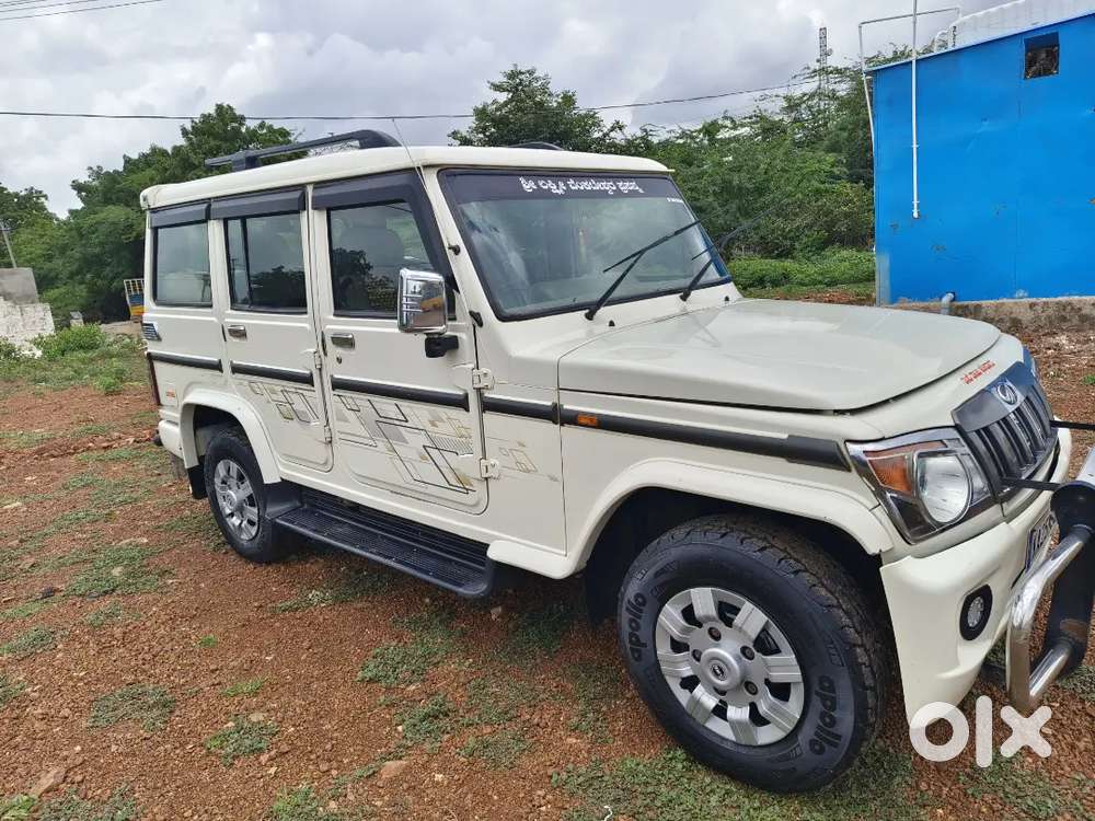 Mahindra Bolero Neo Plus 2017 Diesel Well Maintained