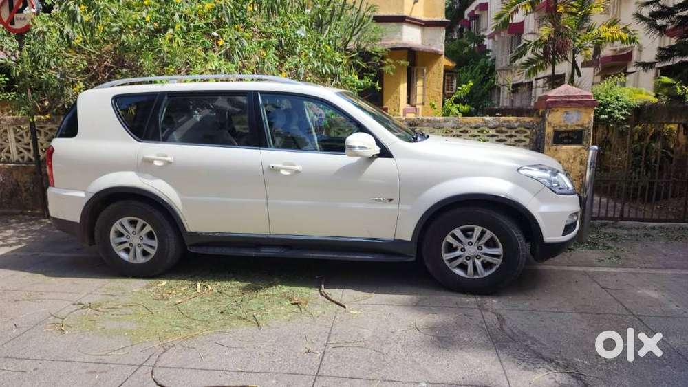 Mahindra Ssangyong Rexton Rx7, 2015, Diesel