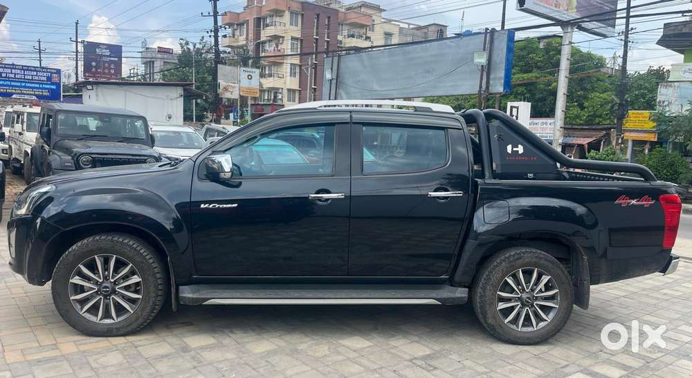 Isuzu D-max V-cross Z Prestige, 2023, Diesel