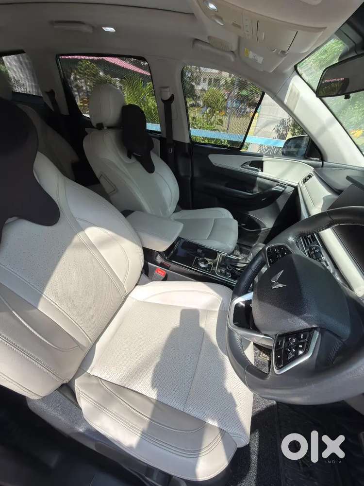 Mahindra Xuv700 Ax7l 2023