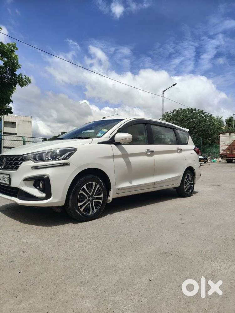 Maruti Suzuki Ertiga Zxi Plus At Shvs, 2022, Petrol