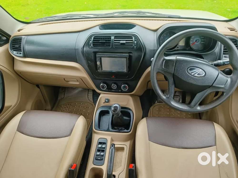 Mahindra Tuv 300 T4, 2018, Diesel
