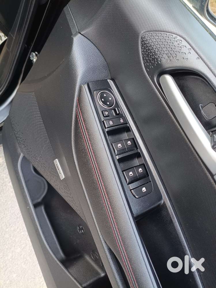 Kia Sonet Gtx Plus Turbo Dct, 2023, Petrol