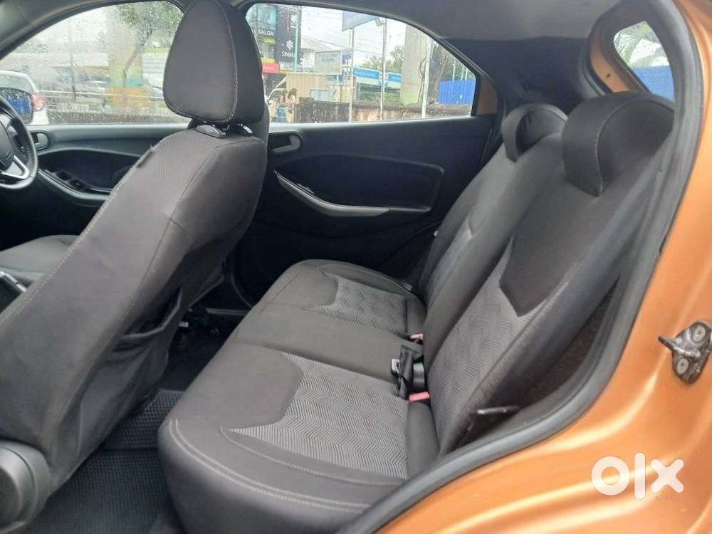 Ford Figo 2012-2015 Petrol Titanium, 2016, Petrol