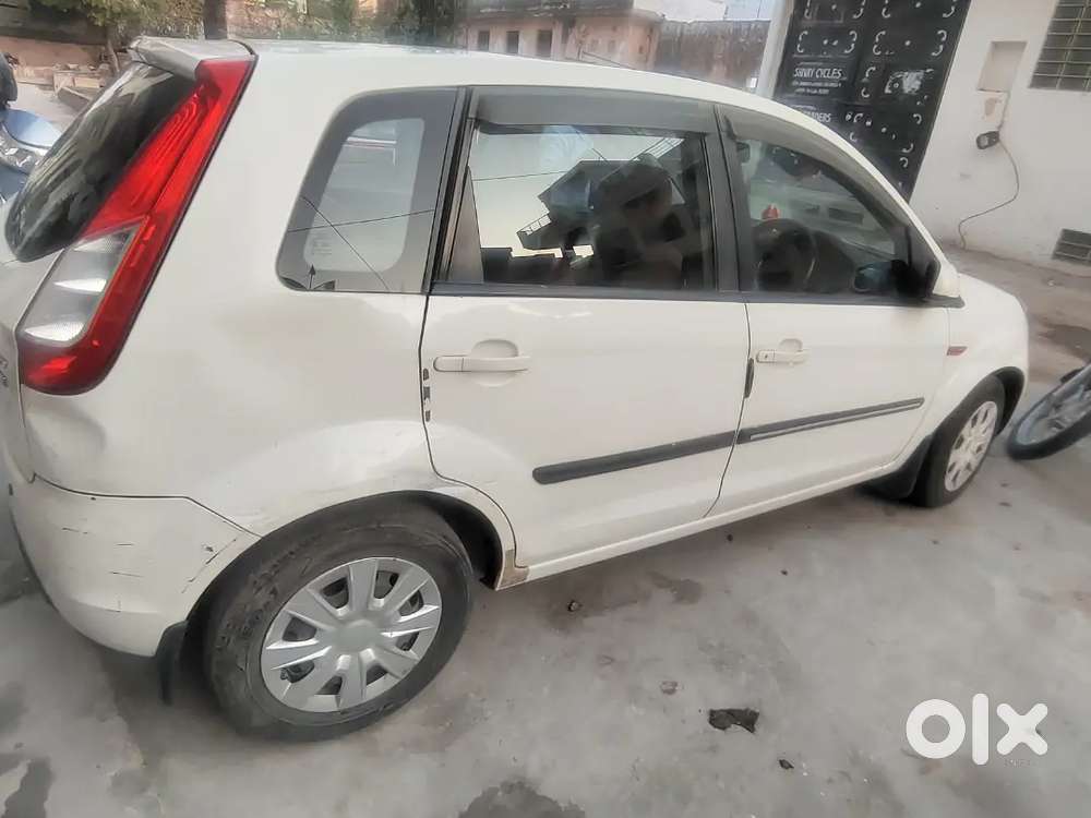Ford Figo Diesel 2014 Variant