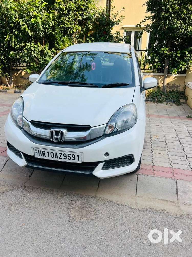 7 Seater Car With Well Maintained