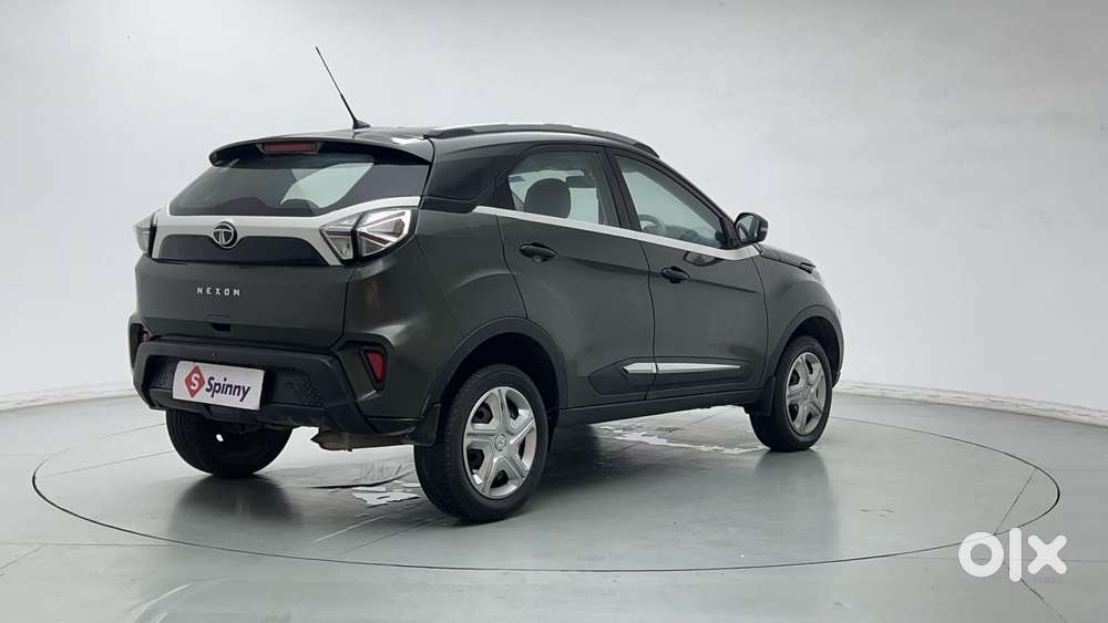 Tata Nexon 1.2 Revotron Xm, 2023, Petrol