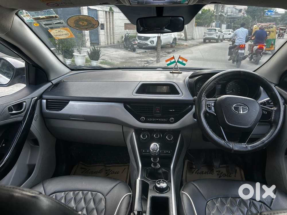 Tata Nexon 1.5 Revotorq Xm (s), 2018, Petrol