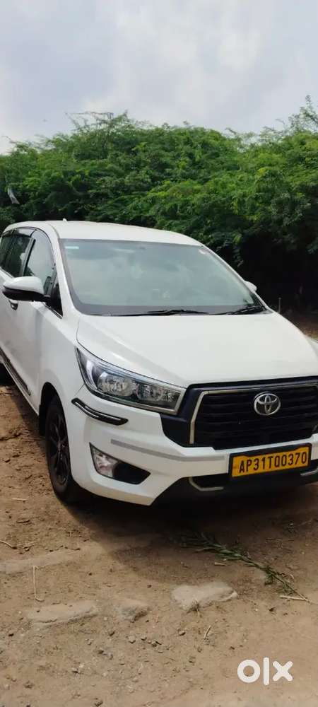 Toyota Innova Crysta 2018
