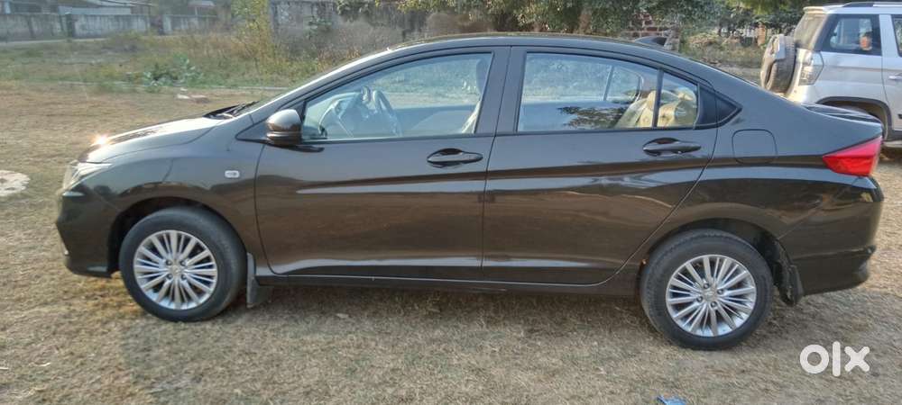 Honda City Vx Petrol Mt Apex Edition, 2022, Petrol