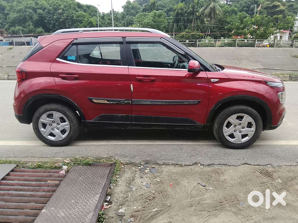 Hyundai Venue S 1.2 Petrol, 2022, Petrol