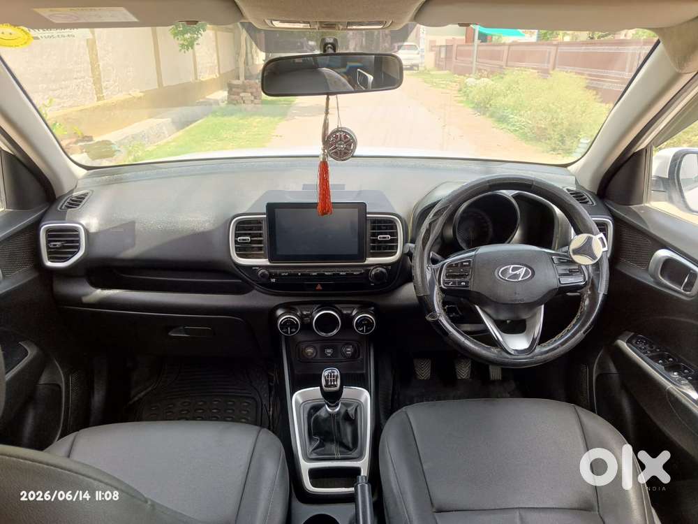 Hyundai Venue Sx Mt, 2021, Diesel