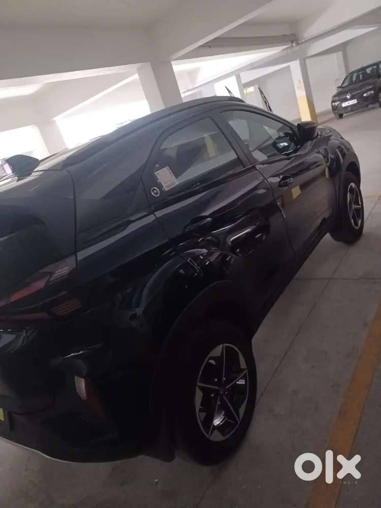 Tata Nexon Creative Plus Ps