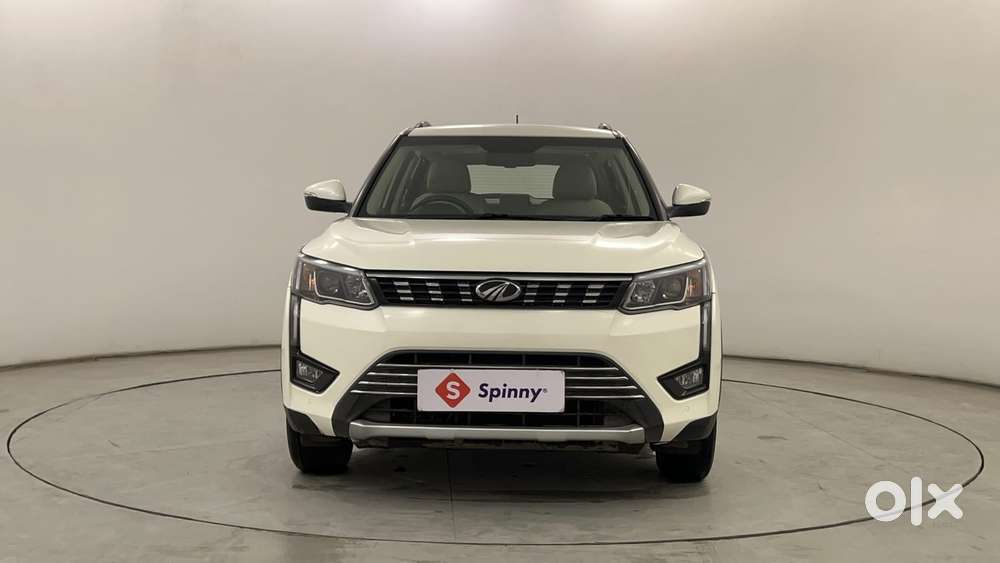 Mahindra Xuv300 W8 (o) 1.5 Diesel Amt, 2022, Diesel