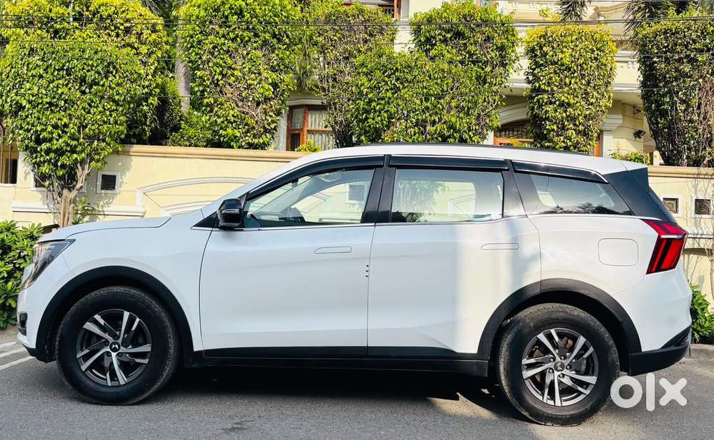 Mahindra Xuv700 2.2 Ax 5 Diesel Mt 7 Str, 2023, Diesel