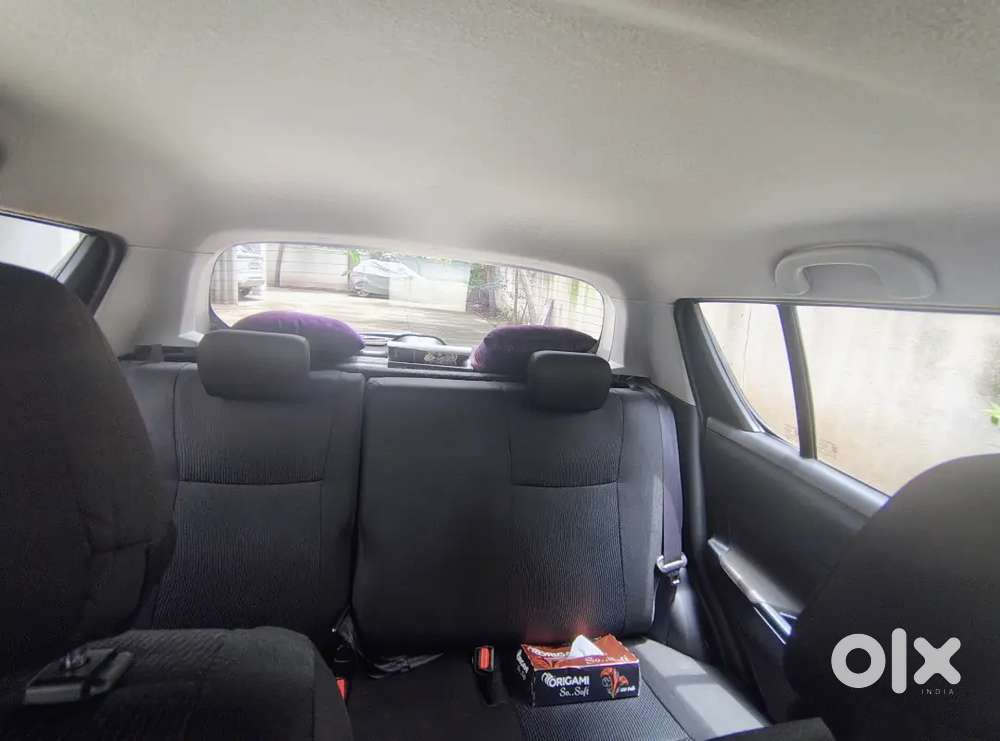 Mint Condition 2016 Maruti Suzuki Swift Zxi (top Model - Petrol)
