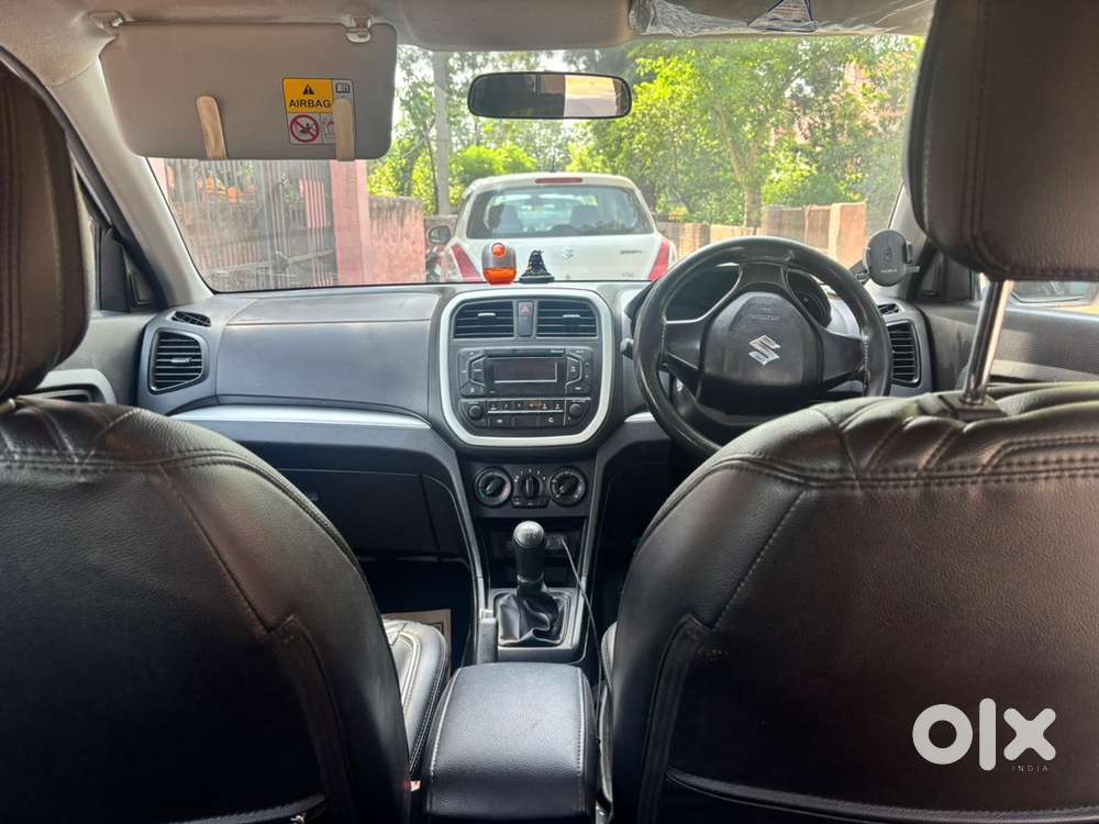 Maruti Suzuki Vitara Brezza Lxi 2022 (converted To Zxi+)  48000 Km