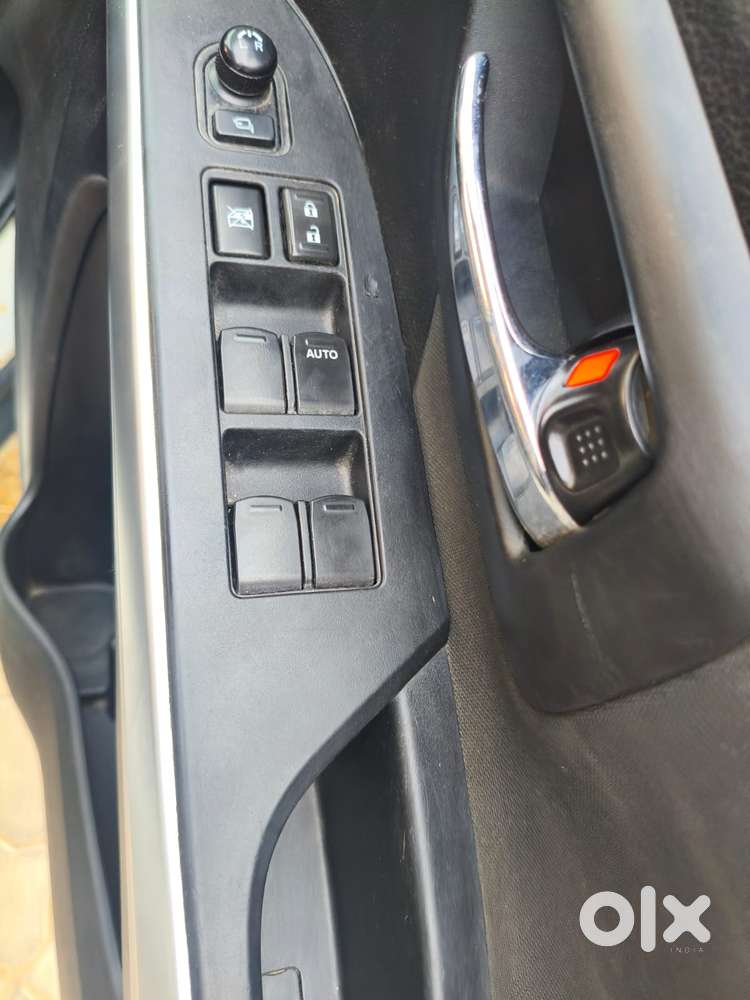 Maruti Suzuki S-cross Ddis 200 Alpha, 2021, Petrol
