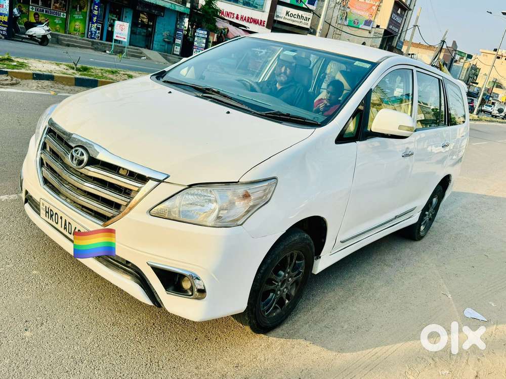 Toyota Innova 2.5 V 7 Str, 2011, Diesel
