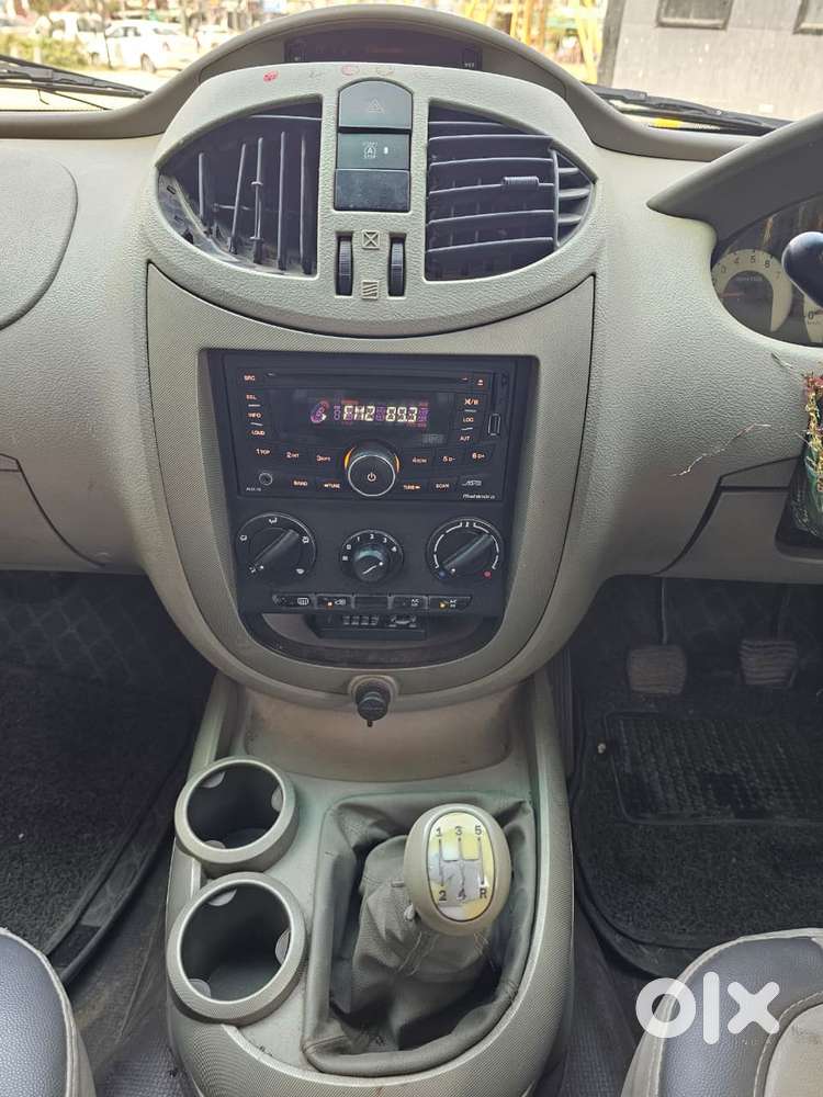 Mahindra Quanto C8, 2016, Diesel