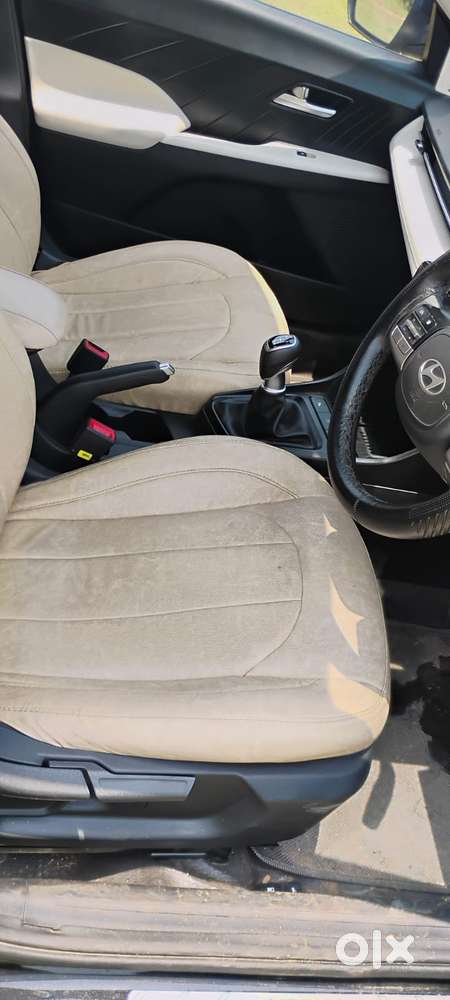 Hyundai Verna 1.5 Sx Petrol Mt, 2023, Petrol