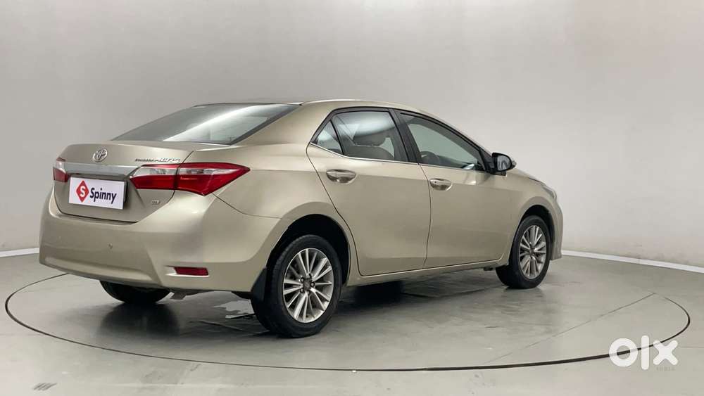 Toyota Corolla Altis 1.8 G, 2015, Petrol