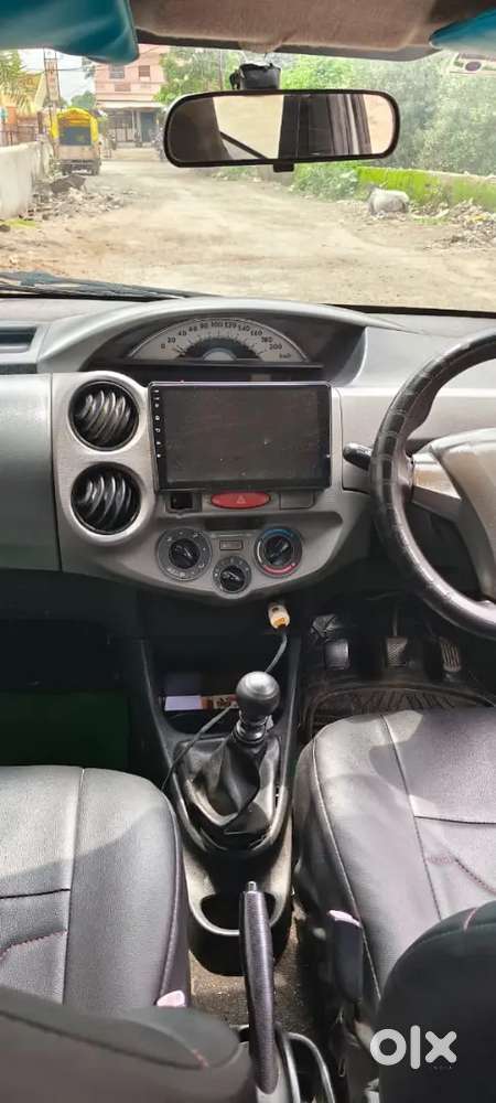 Toyota Etios Liva 2012