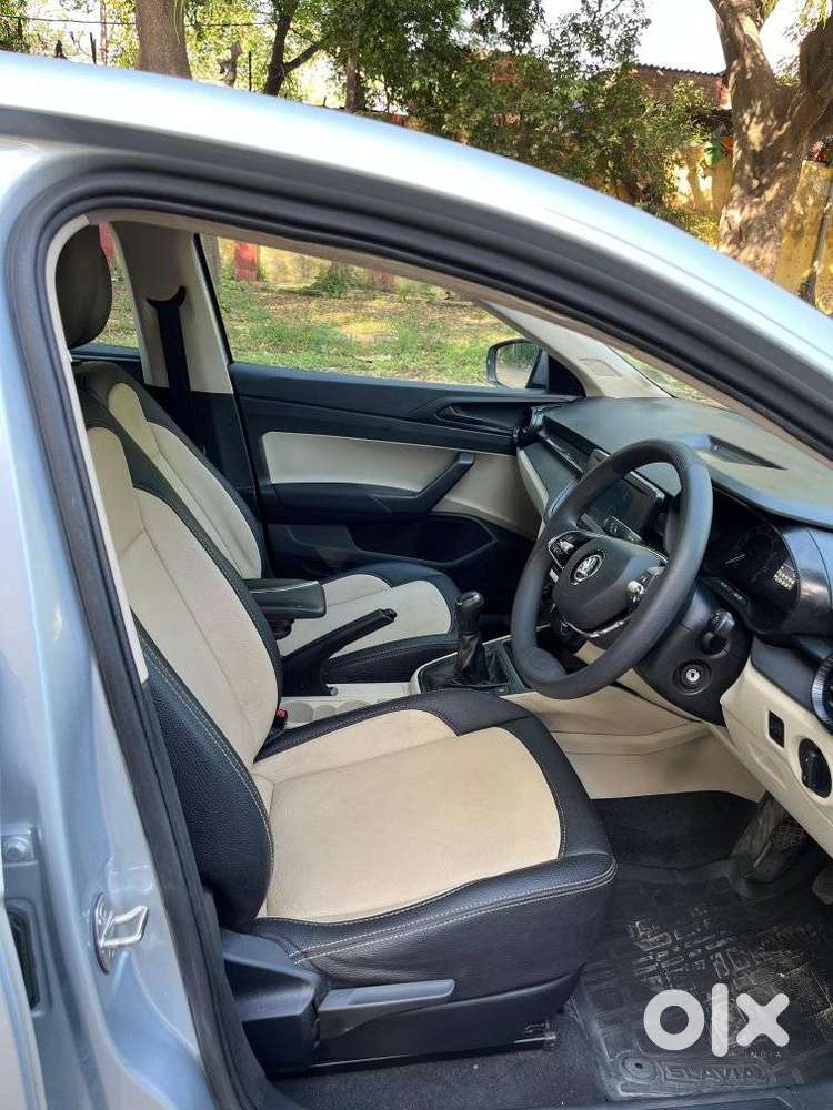 Skoda Slavia 1.0 Active Tsi, 2022, Petrol