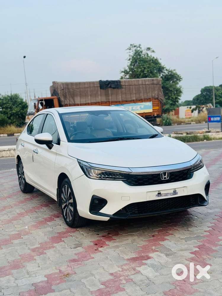 Honda City 1.5 Zx I-vtec Mt, 2023, Petrol