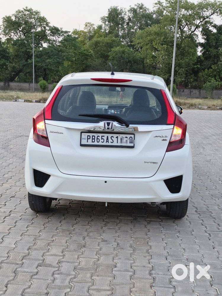 Honda Jazz V Automatic, 2018, Petrol
