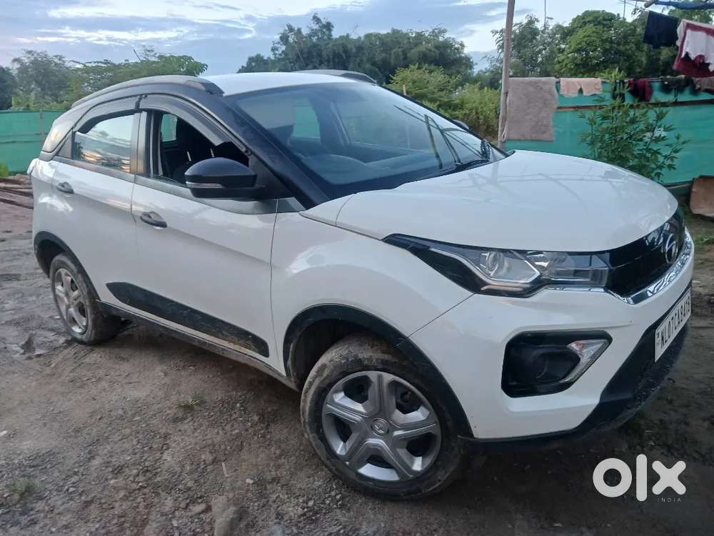 Tata Nexon Revotorq 2020 Petrol
