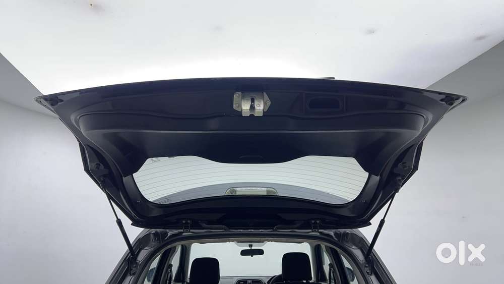 Maruti Suzuki Vitara Brezza 1.5 Zxi At, 2020, Petrol