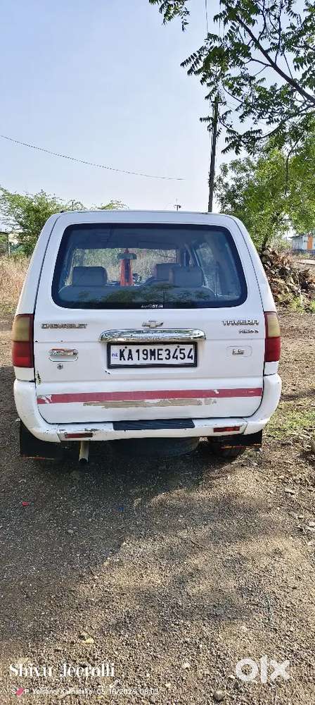 Chevrolet Tavera 2014 Diesel 225000 Km Driven