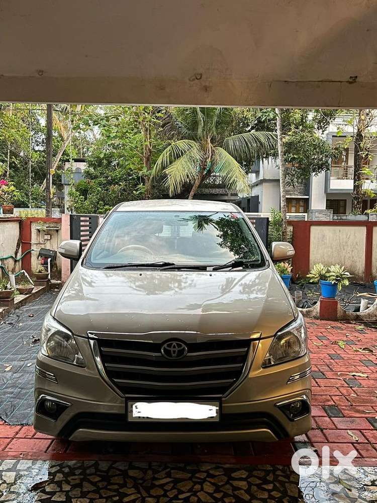 Toyota Innova 2013 Diesel Well Maintained