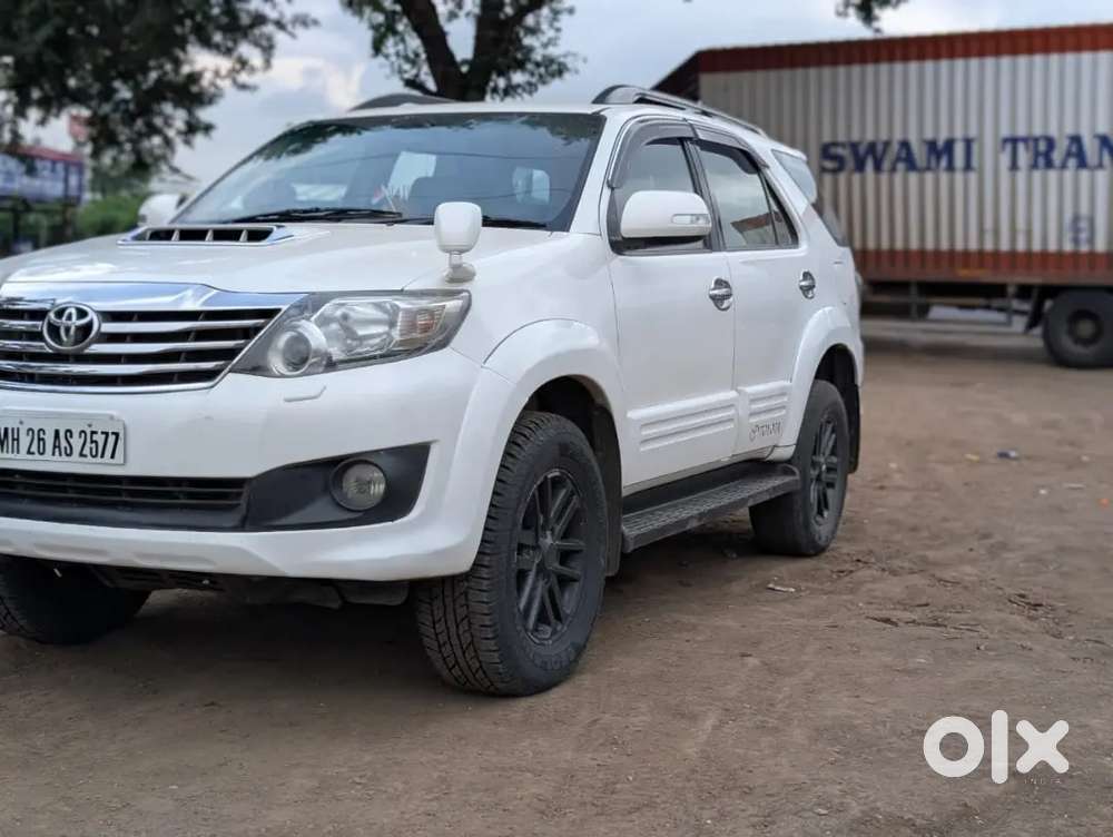 Toyota Fortuner 2015 Manual Diesel
