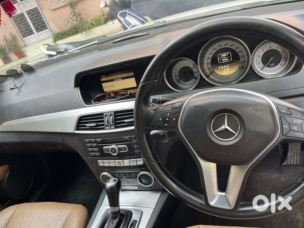 Mercedes-benz C-class C 200 Progressive, 2011, Petrol