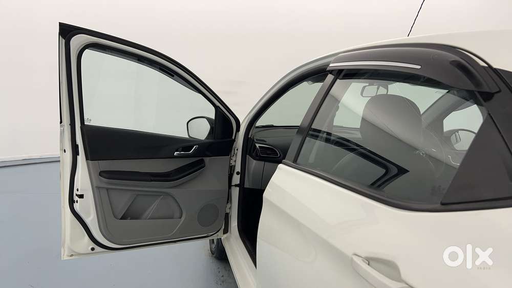 Tata Tiago Xza Plus, 2021, Petrol