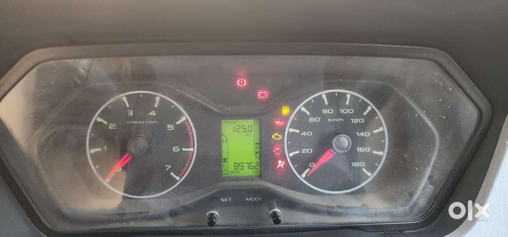 Mahindra Scorpio S6 Plus 8 Seater, 2015, Diesel