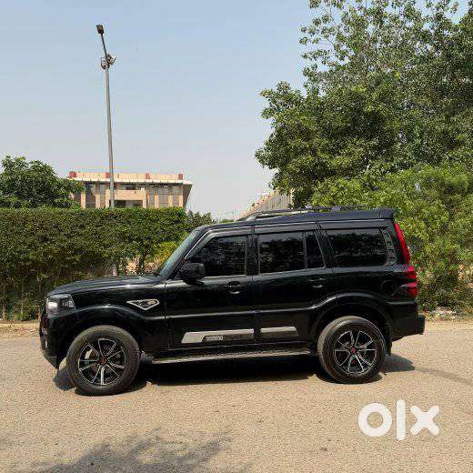 Mahindra Scorpio Classic, 2023, Diesel