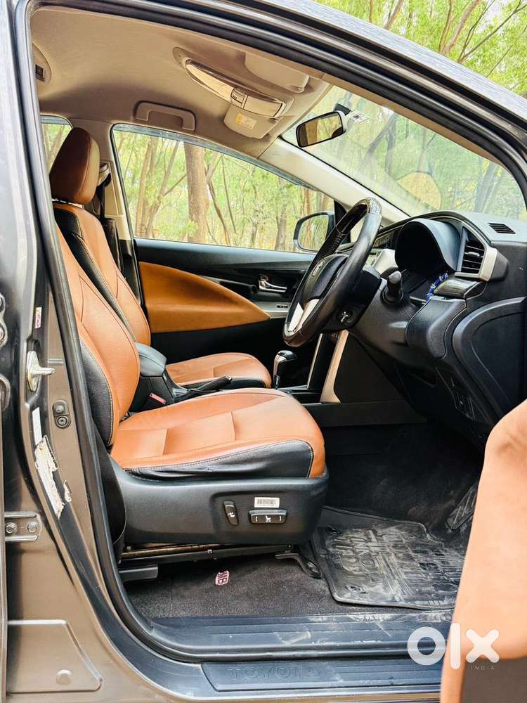 Toyota Innova Crysta 2.8 Zx Automatic 7 Str, 2018, Diesel